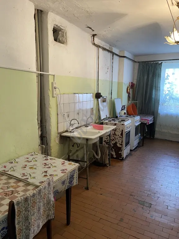 Сдам комнату на длительный срок в общежитии