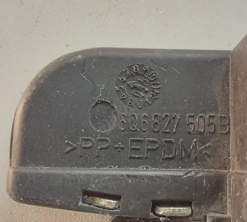 Замок крышки багажника volkswagen polo 3,4